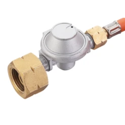 Camping Boutique -Camping Boutique cadac detendeur avec flexible 1